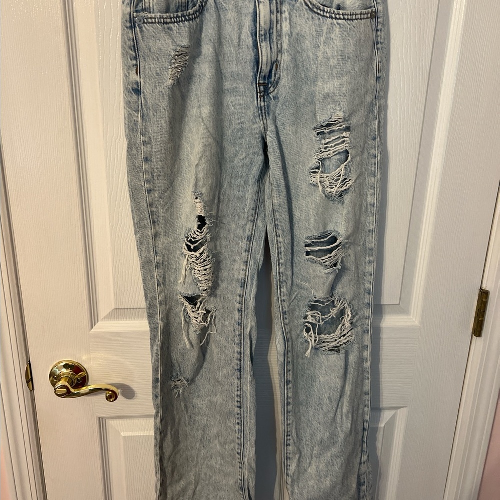 Aeropostale Ripped Boyfriend Jeans in Light Blue